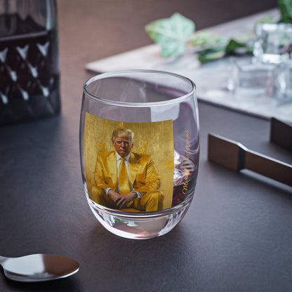 Trump merry Christmas wine Glass